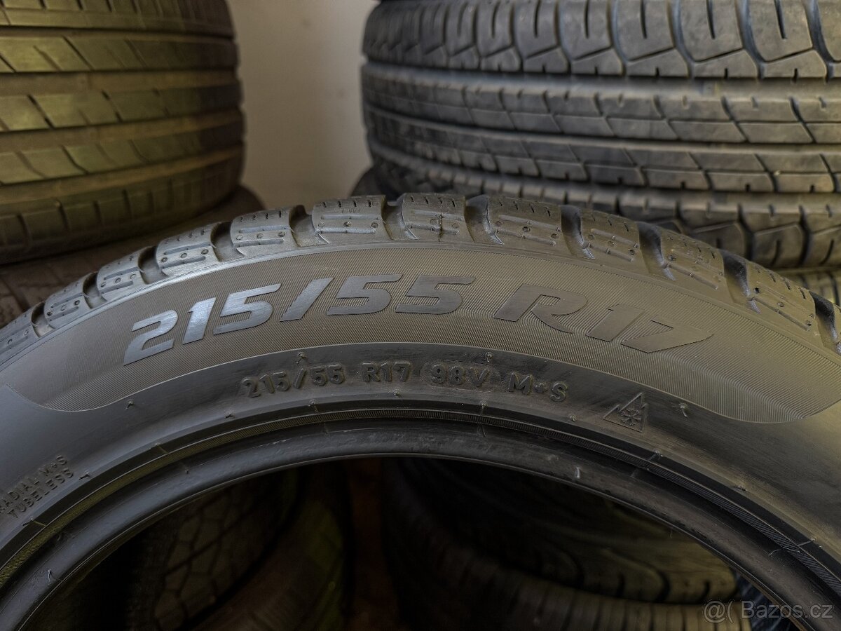 Zimní pneu 215/55/17 Pirelli Sottozero 3 - 10