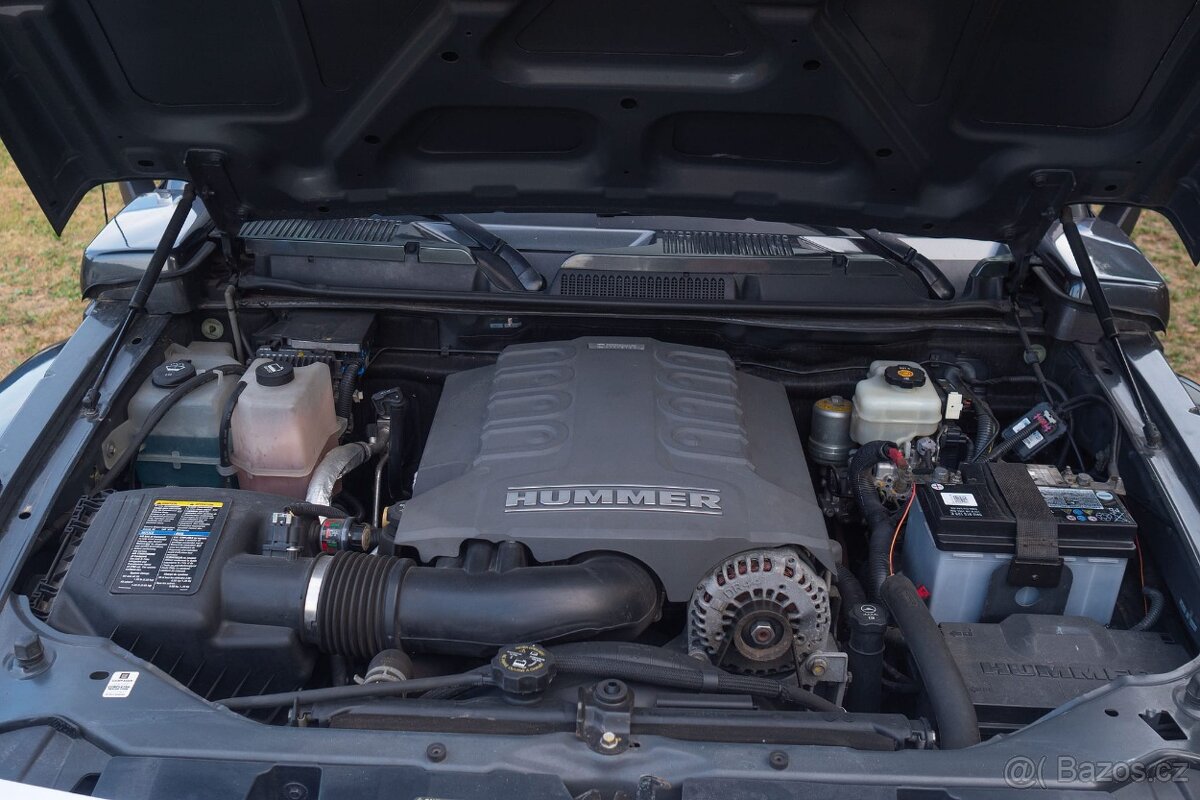 Hummer H3 V8 5,3i - 10