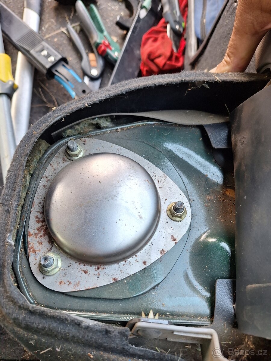 SUBARU FORESTER - 10