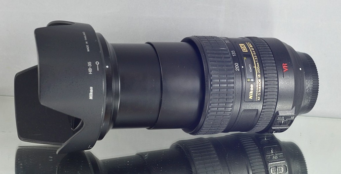 NIKON AFS 18-200mm f/3.5-5.6 G IF ED VR DX ZoomUV - 10