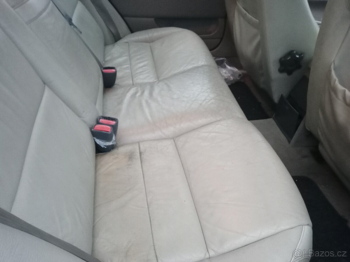 Volvo V40 2002 1.9 DCI 85 KW stk 10/27 305.000km - 10