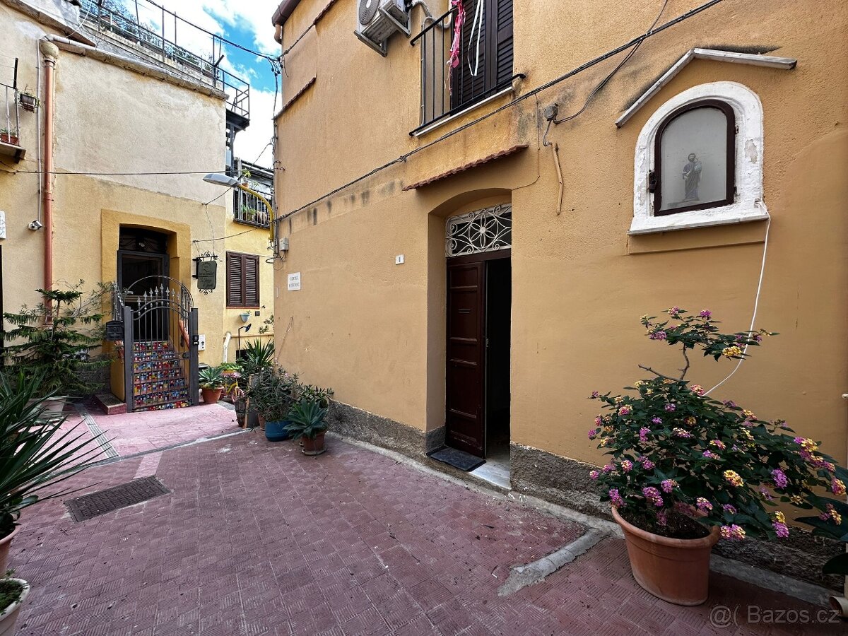 Prodej zrekonstruovaného bytu 4+kk, Agrigento, Sicílie - 10