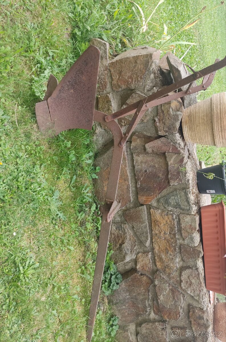 Starý ruční pluh (radlice) - 10
