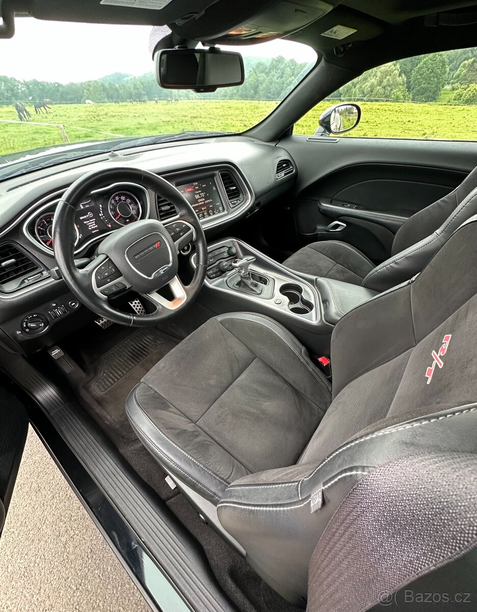 Dodge challenger 5.7 HEMI R/T - 10