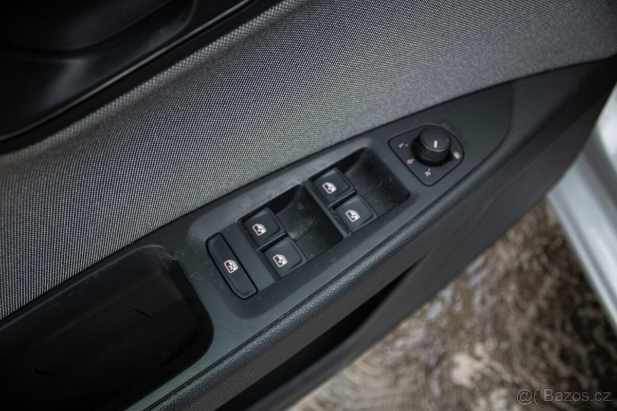 Seat Leon ST 1.6 TDI 115 Style DSG - 10