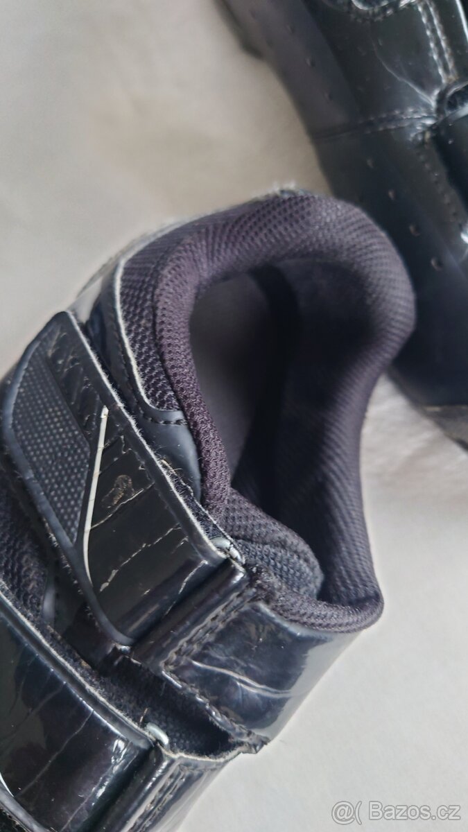 Specialized tretry velikost 39 - 10