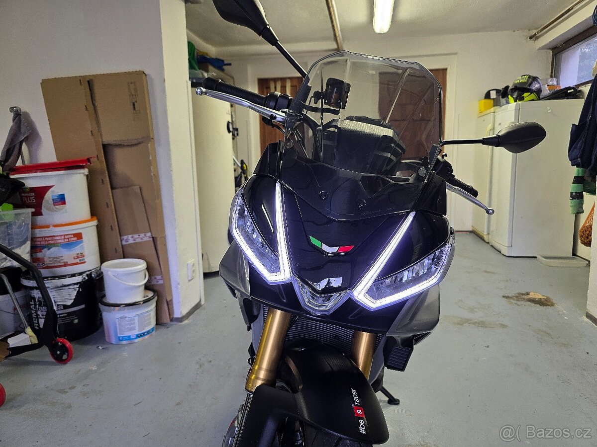 Aprilia Tuono V4 1100RR - ČR, stav nové motorky, Akrapovič - 10