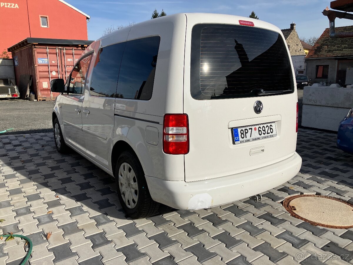 VW Caddy - 10
