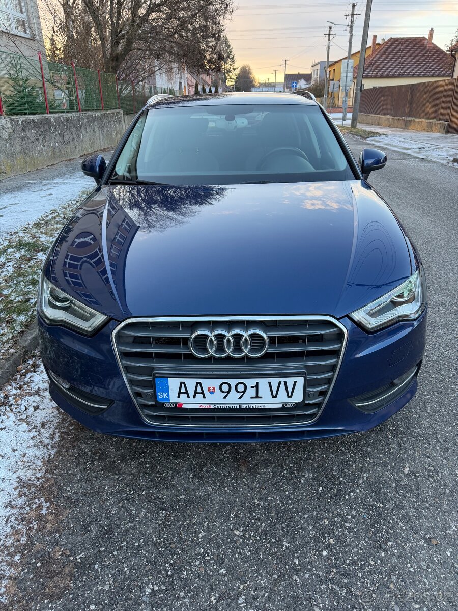 Audi A3 Sportback 2.0 TDI - 10