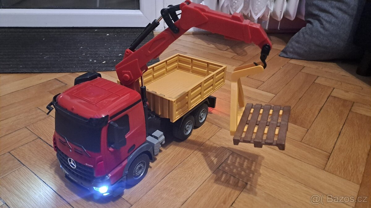 RC stavební stroje - nakladač, bagr, nákladní auto - 10