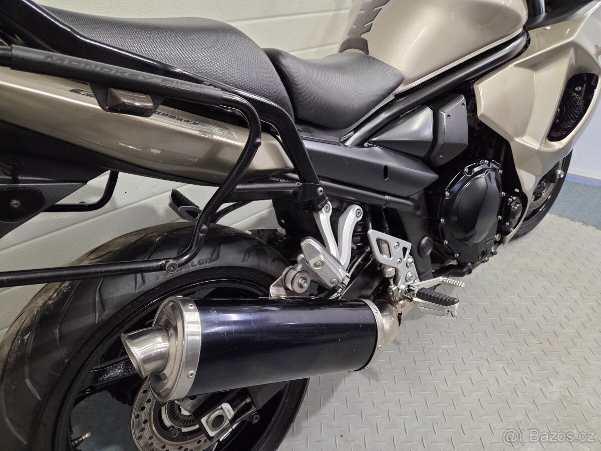 Suzuki GSX 1250 FA - ABS - Kufry - 10