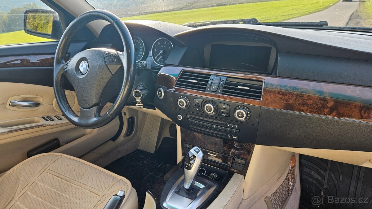 BMW e61 530XD Facelift Xdrive 173kW Automat - 10