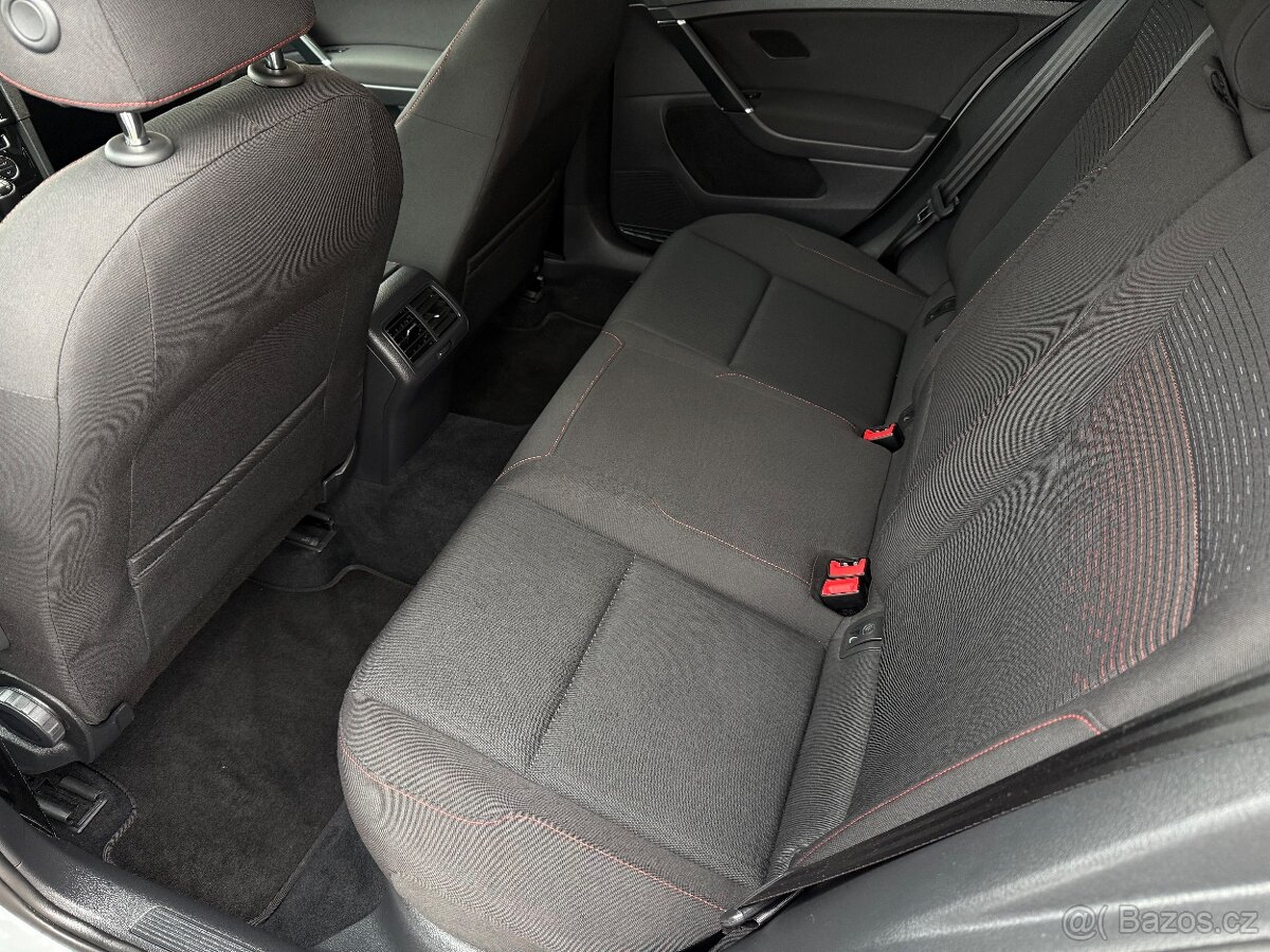 Volkswagen Golf VII 1.5 Tsi 110kw combi - 10