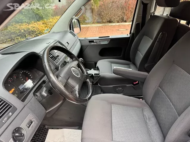 VW Multivan 1.9TDI 75kW,7.Míst,2xšoupačky,Tažné,Klim,bez DPF - 10