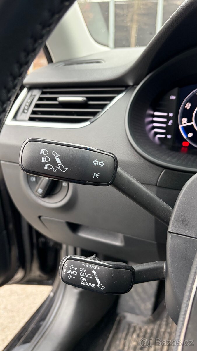 Škoda Octavia 3 Combi - 10