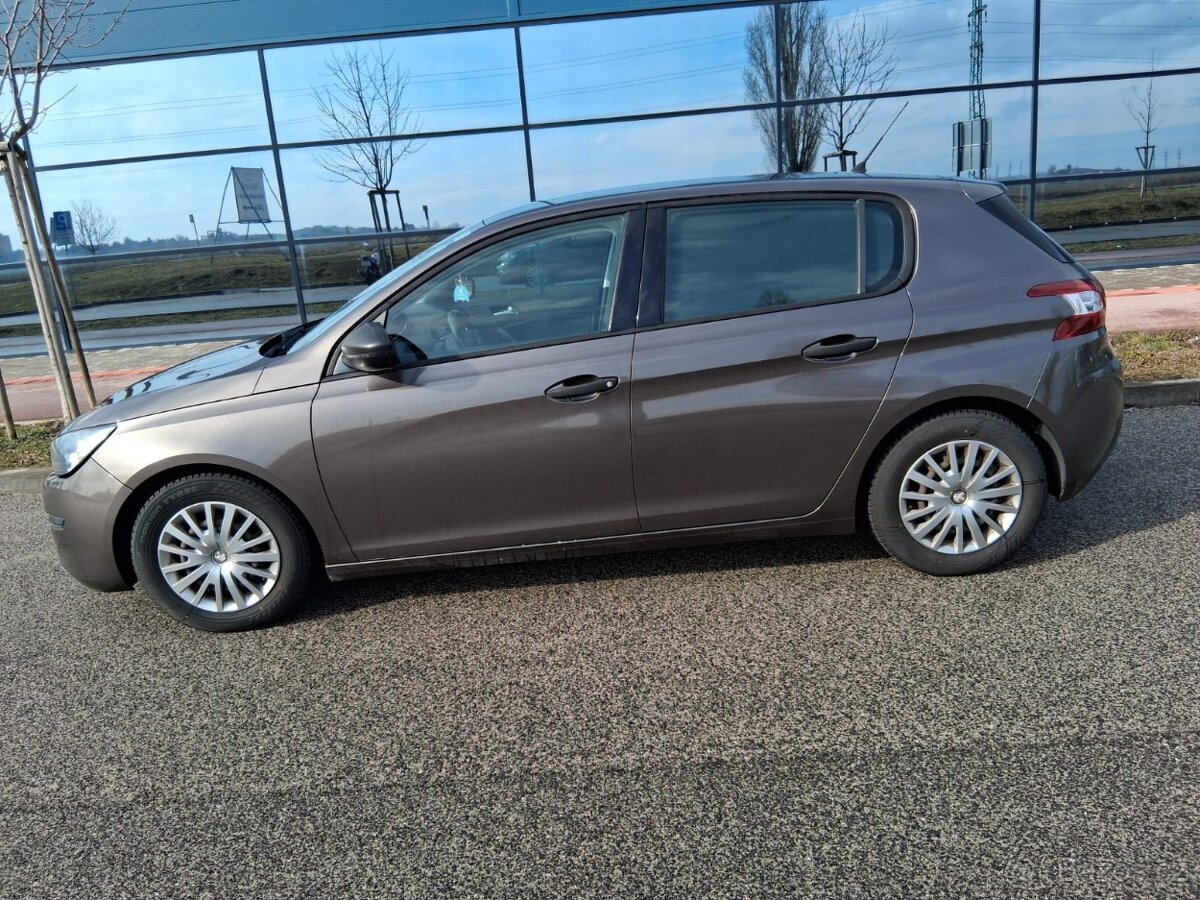 Peugeot 308 1,6 HDi - 10