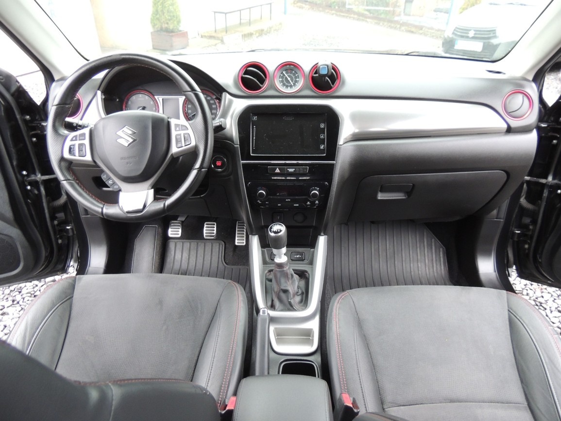 Suzuki Vitara 1.4iT,103kw,Elegance,2017,ČR,1.majitel - 10