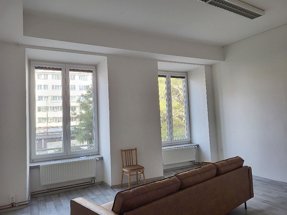 Pronájem 3 kanceláří o celkové ploše 93,80 m2, Cejl - 10