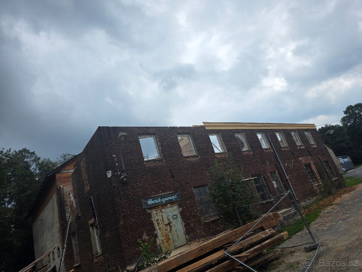 70 let staré trámy a prkna - 10