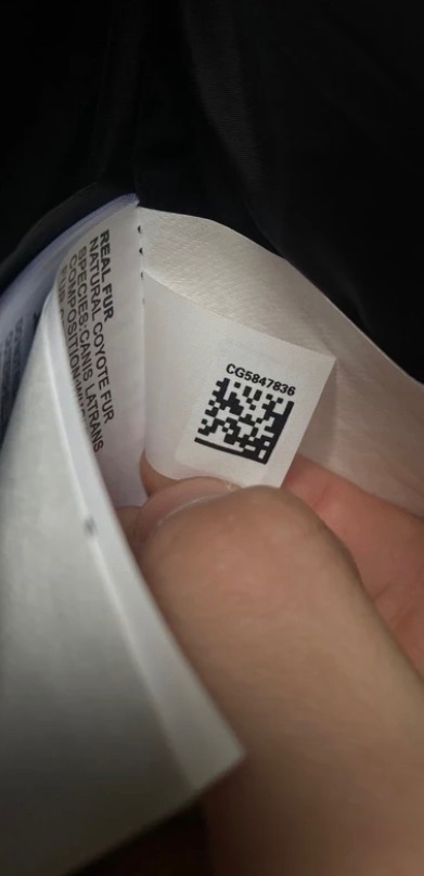 PRODÁM CANADA GOOSE VESTU - 10