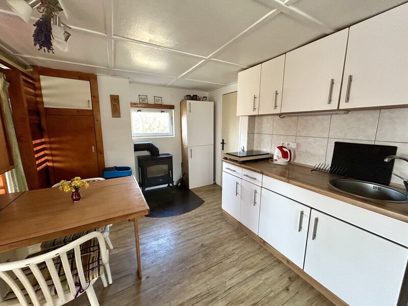 Výjimečná chata u přehrady – Seč, Železné hory - 10