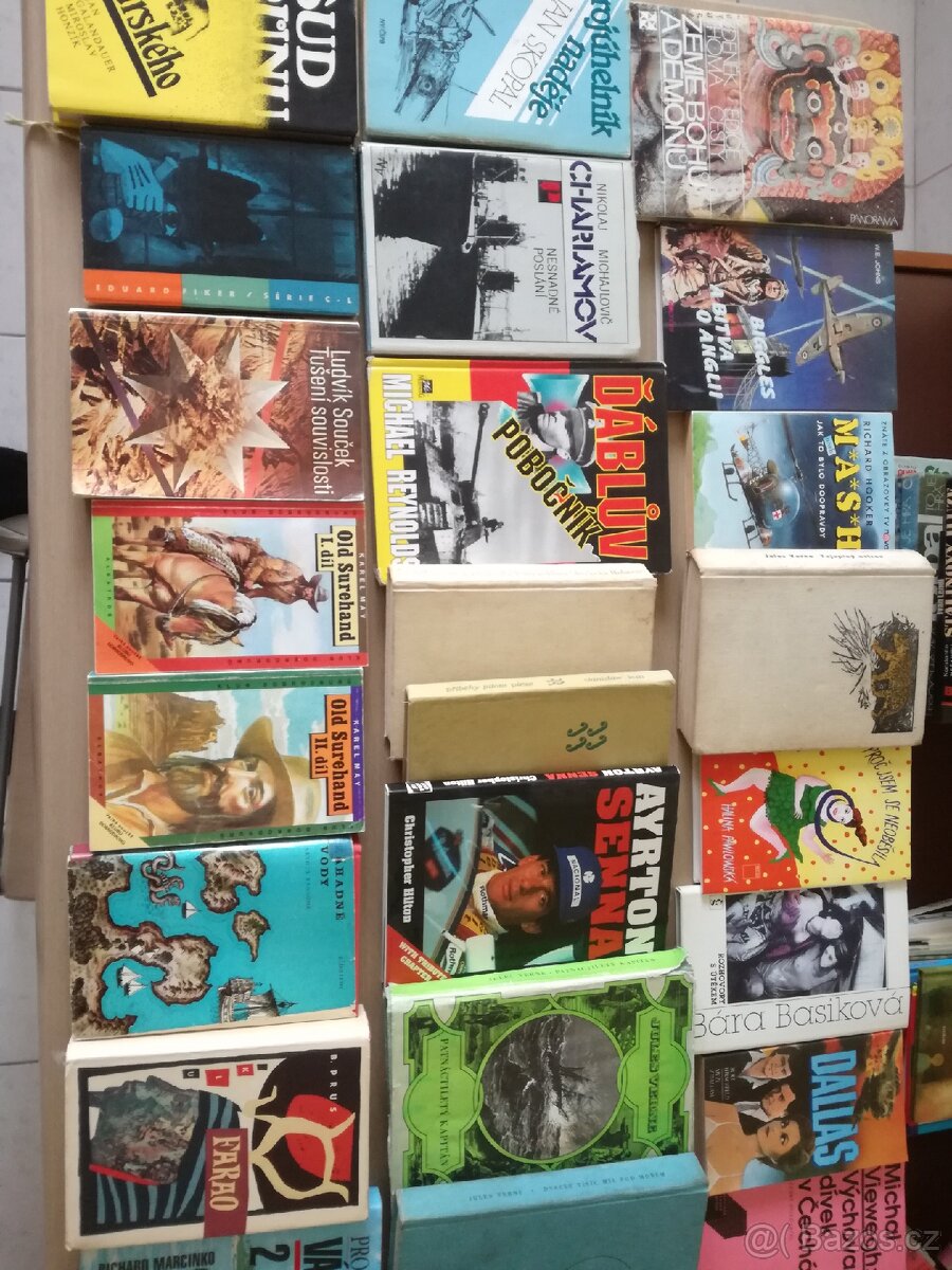 Knihy 19 různé - 10