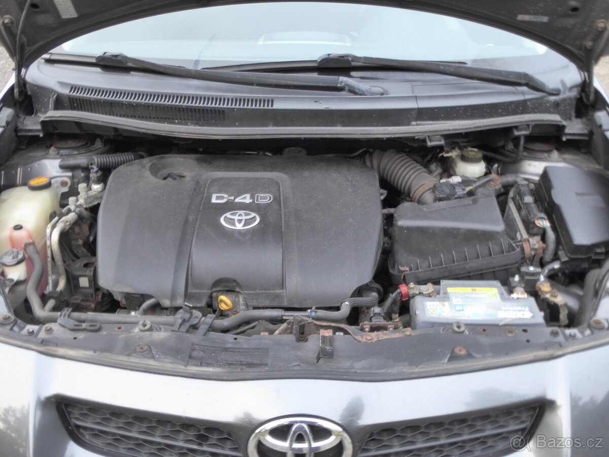 Toyota Auris 1,4 D-4D - 10