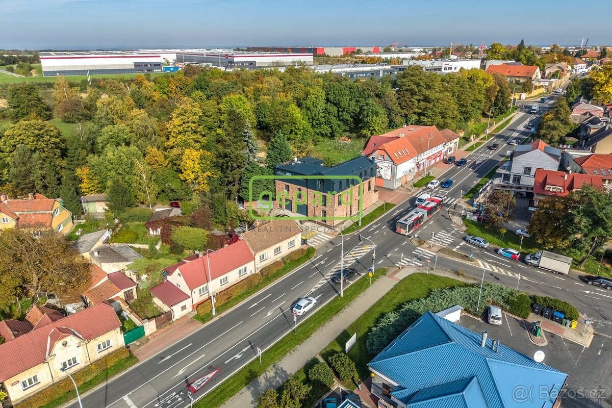 Prodej pozemku s RD, k rekonstrukci, investiční příležitost - 10