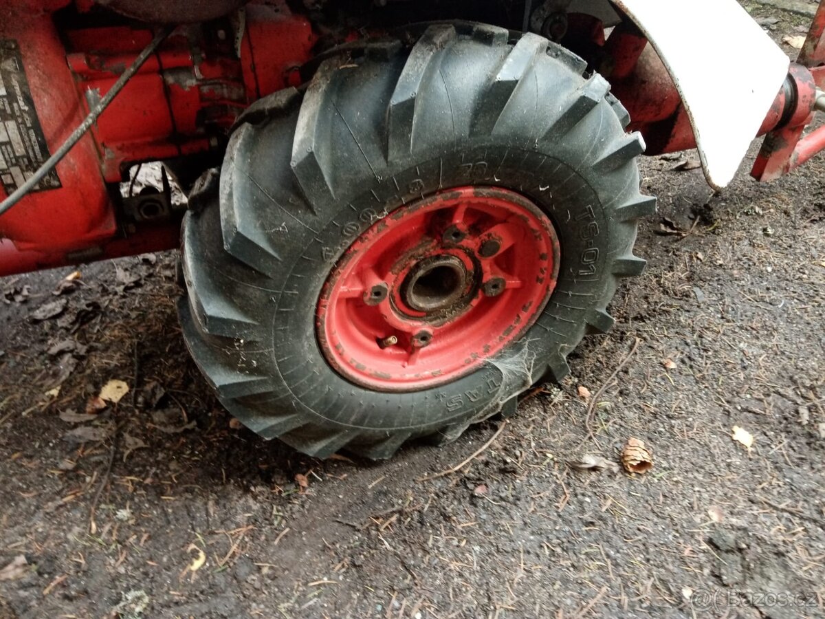 MF 70 + příslušentsví - 10