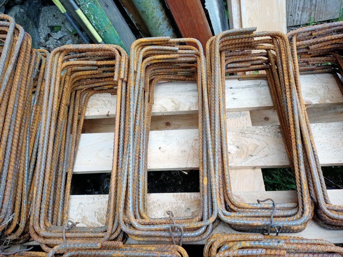 Armovací třmínky na věnce - 10