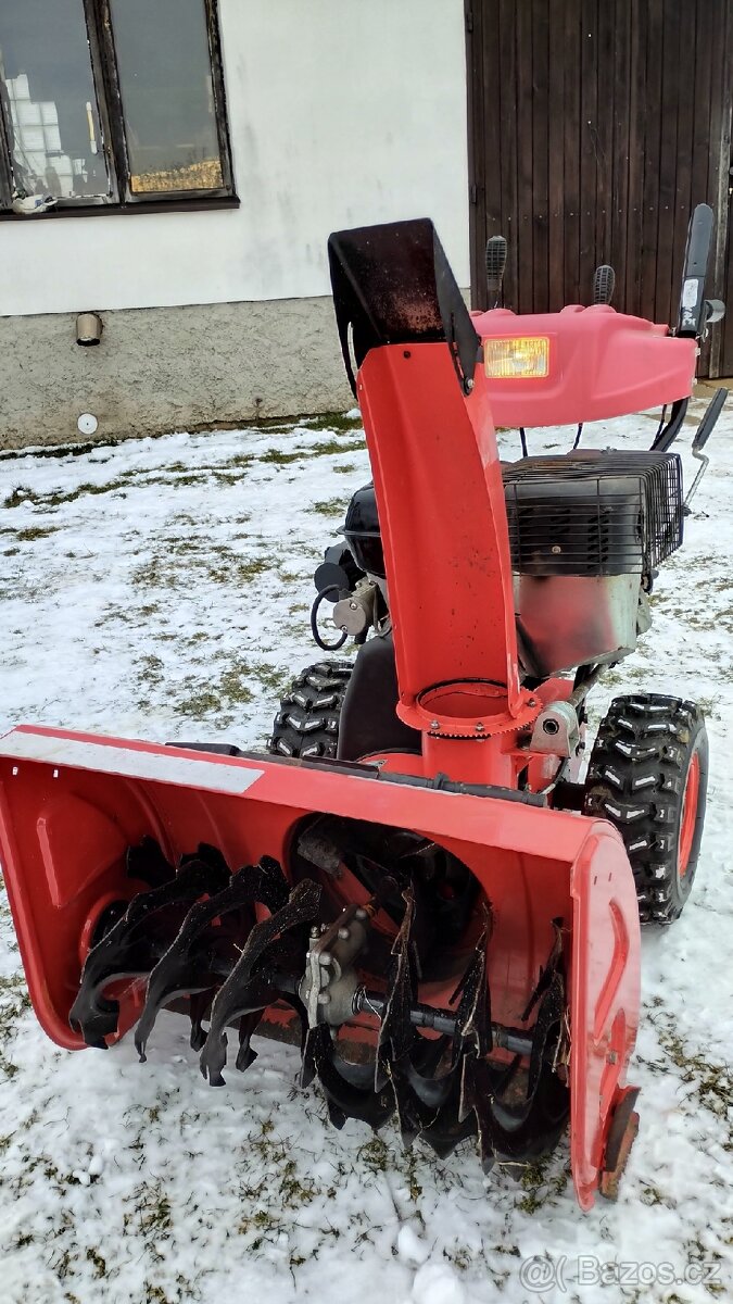 Sněhová fréza. - 10