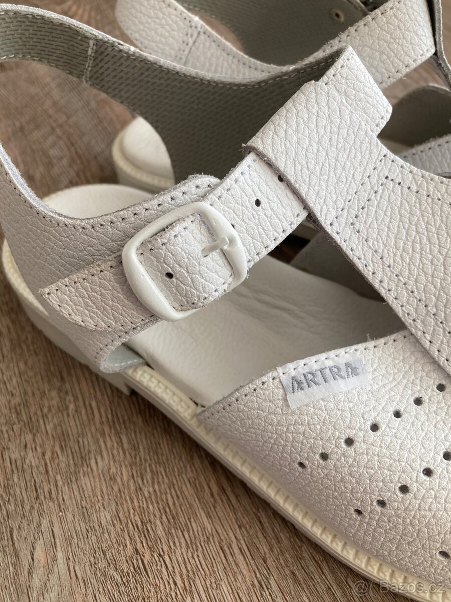 Pracovní / zdravotní obuv - 10