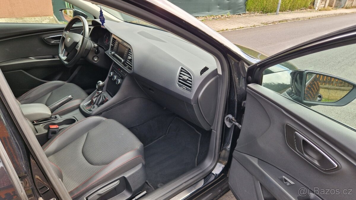 Seat Leon 1.4TSi FR 103Kw LED, Alu18, Navi Pěkný stav - 10