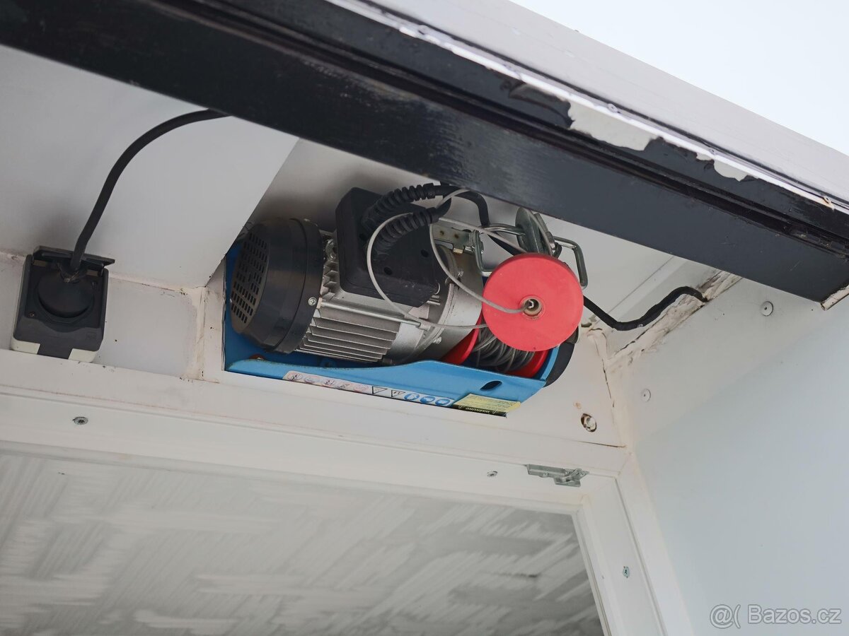 Iveco EUROCARGO ML 80E21 S VESTAVBOU MOBILNÍCH TOALET A SPRC - 10