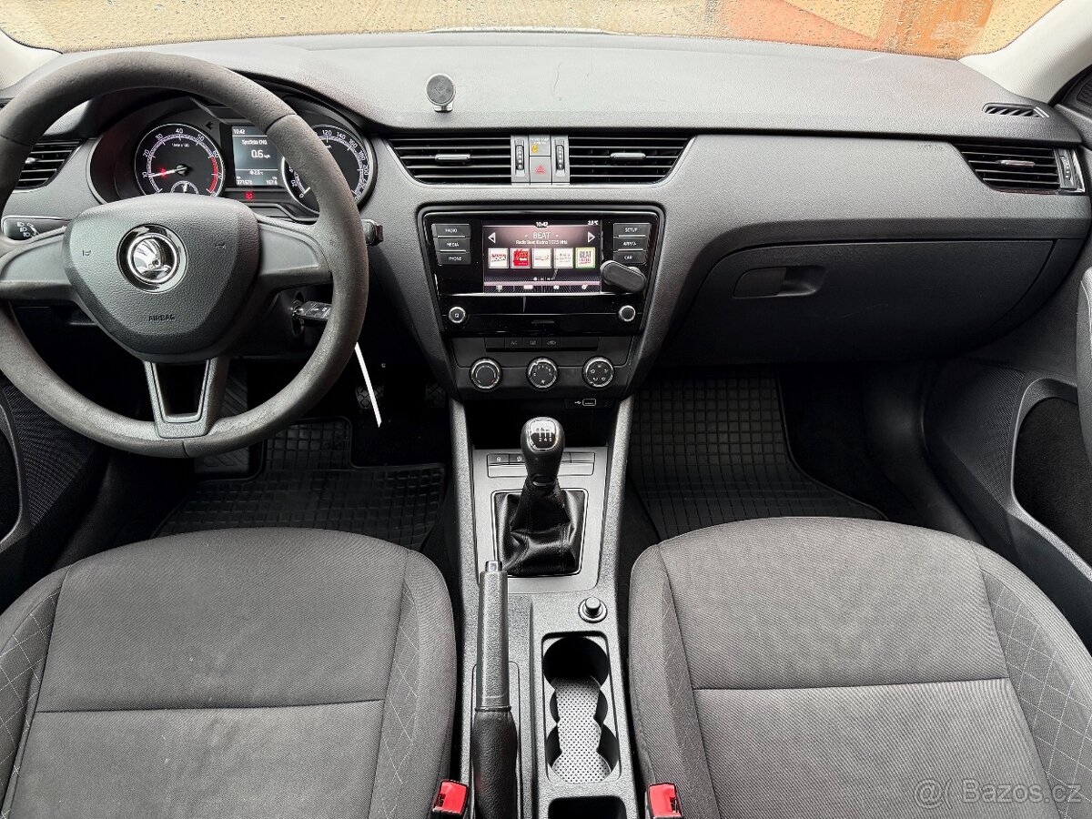 Škoda Octavia 3 1.4 TSI CNG, Čr, 1. majitel, DPH, facelift - 10