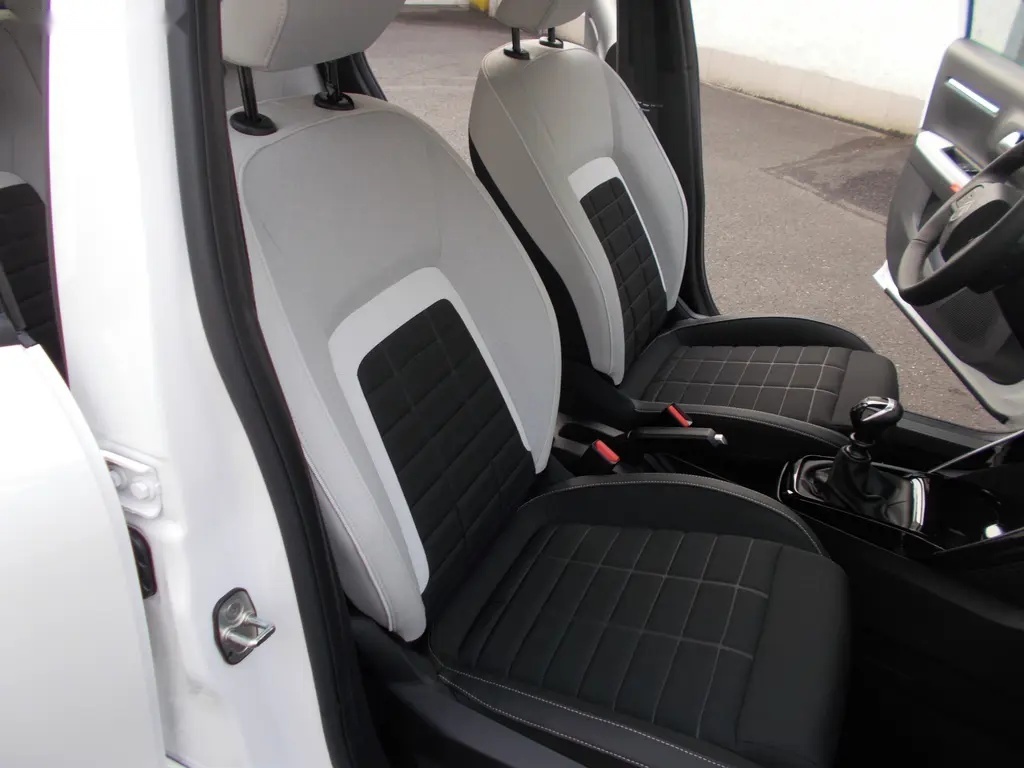 Citroën C3, MAX Turbo 100k MANUAL 3 - 10