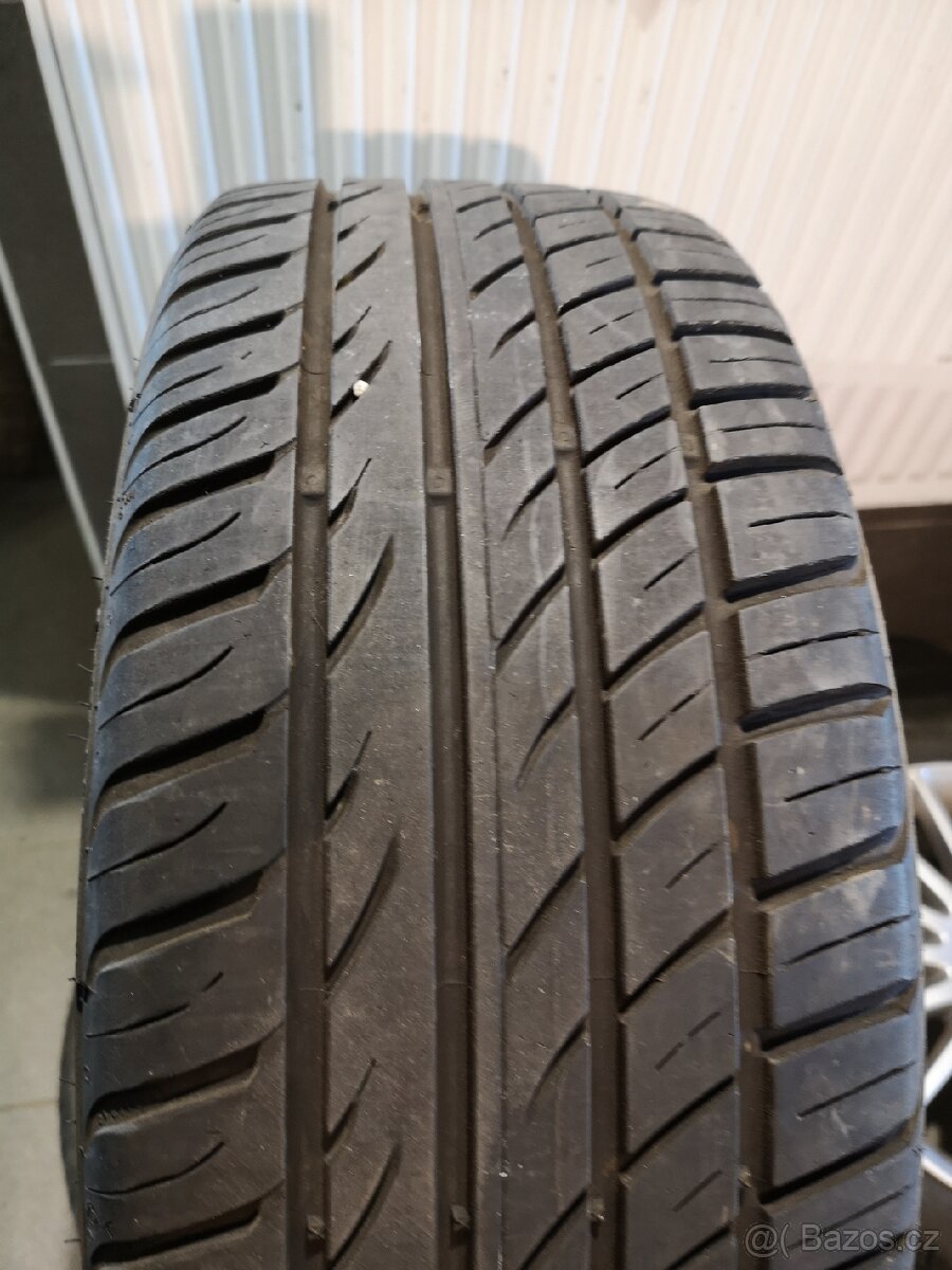 Mitsubishi Colt, Lancer alu + letní 205/40/17. - 10