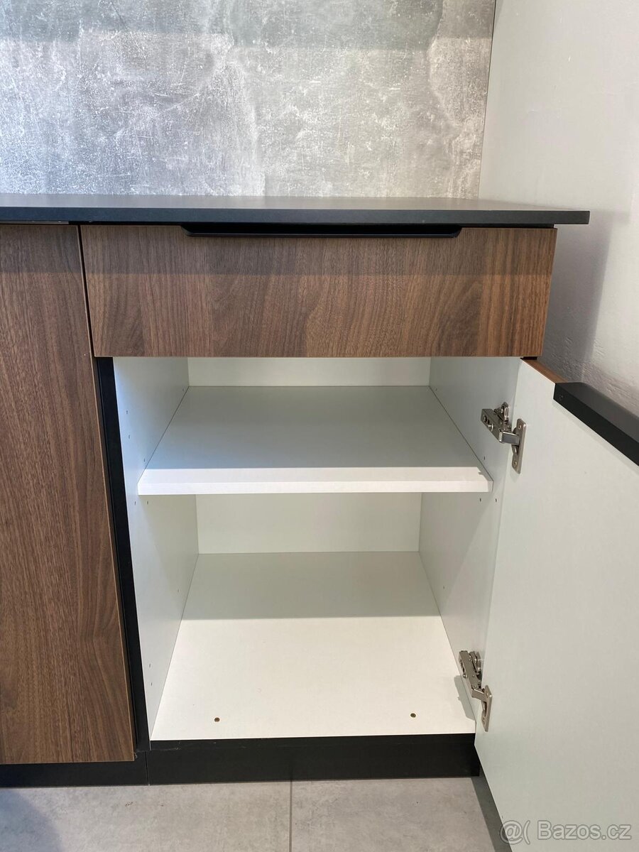Kuchyňská linka – SKLADEM - 10