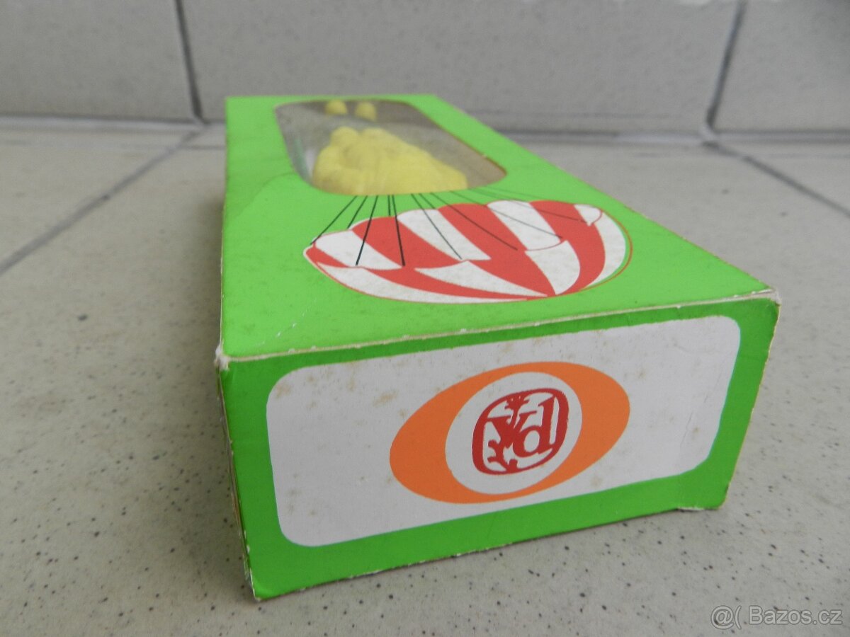 VÝSADKÁŘ - IRISA r. 1980 - ČSSR - 10