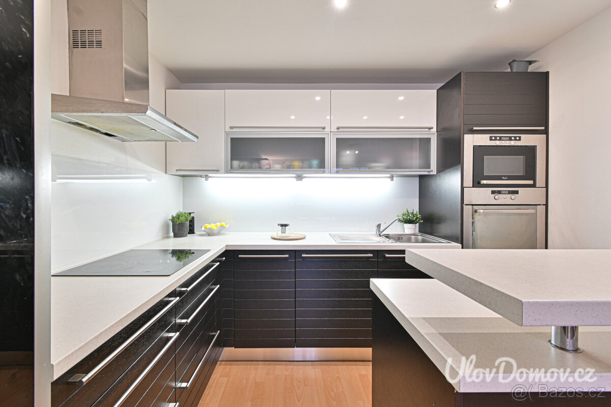 Prodej bytu 2+kk, Praha 11 - Háje - 10