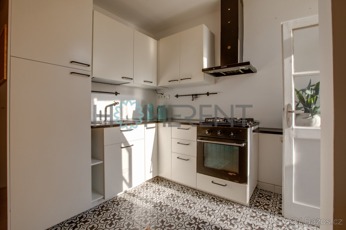 Útulné 1+kk s vyvýšeným spaním a balkónkem u Folimanky – kli - 10