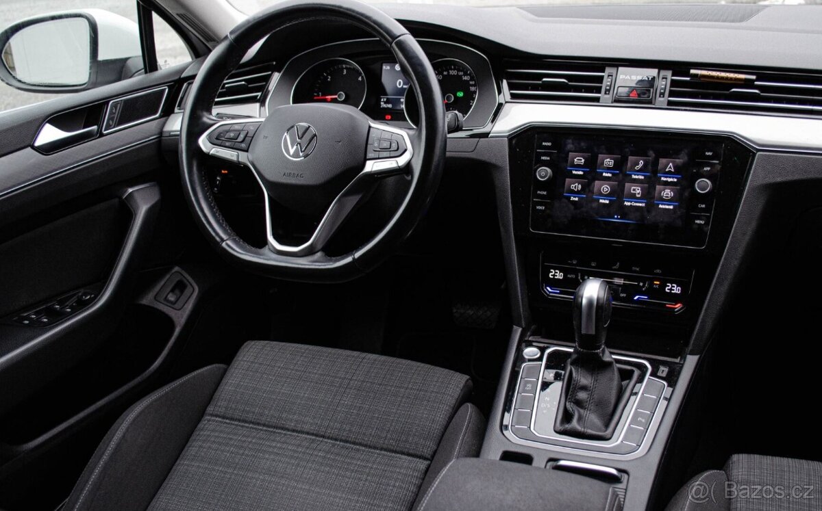 Volkswagen Passat Variant 2.0 TDI DSG - 10