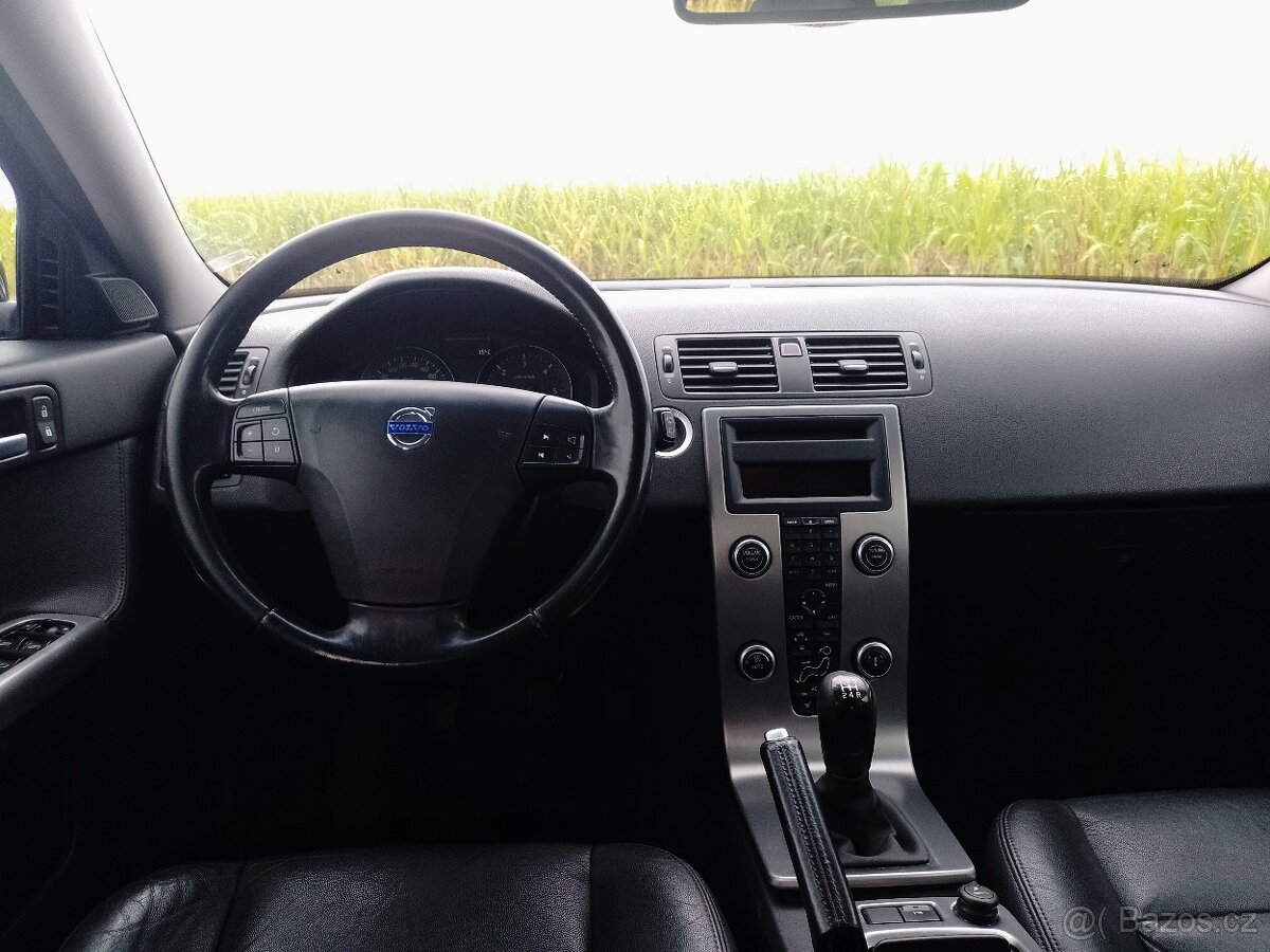 Volvo V50 - 10
