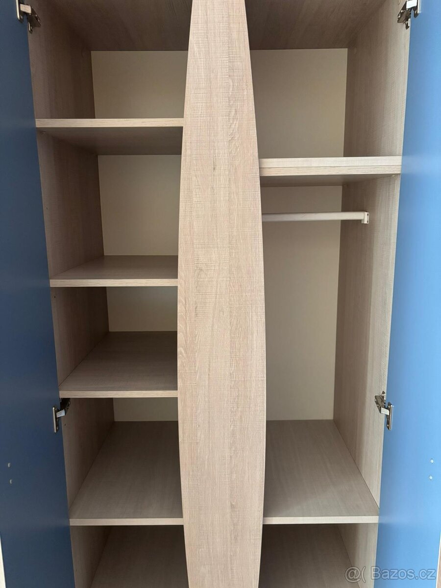 Ostrava – dětský pokoj pro dvě děti, 2× postel 90×200 - 10