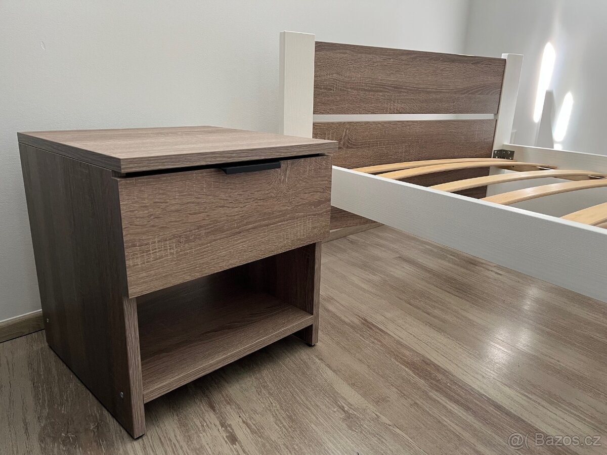 Nová postel 90 x 200 cm + rošt + noční stolek (zpevněno) - 10