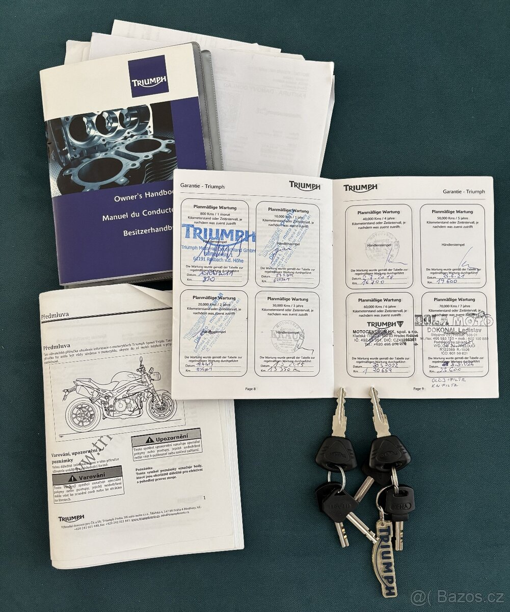 Triumph Speed Triple 1050 - 10