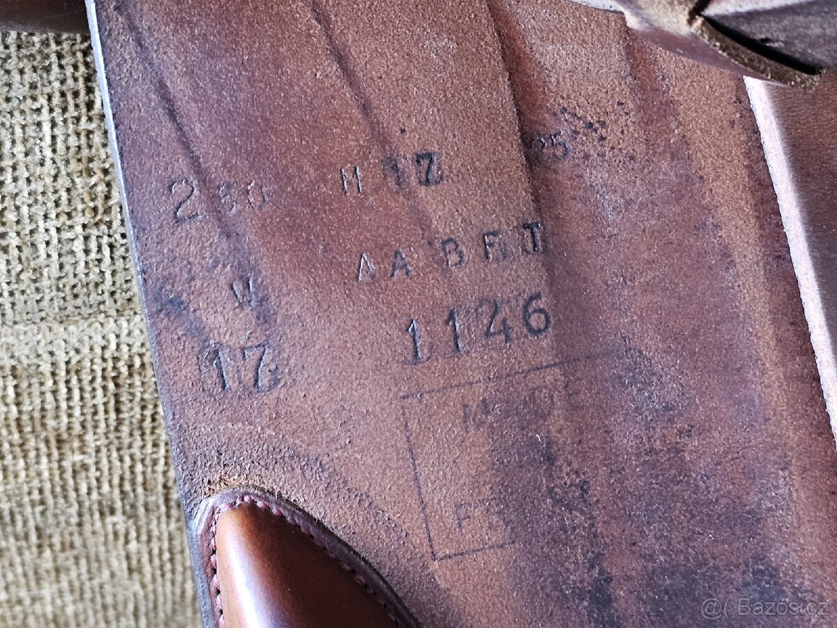 Luxusní skokové sedlo BUTET Saumur - 17", TOP stav - 10