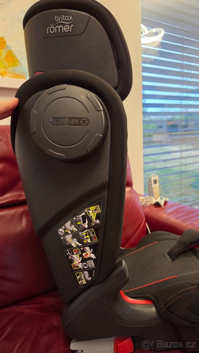 Britax Römer Autosedačka Kidfix III M - 10