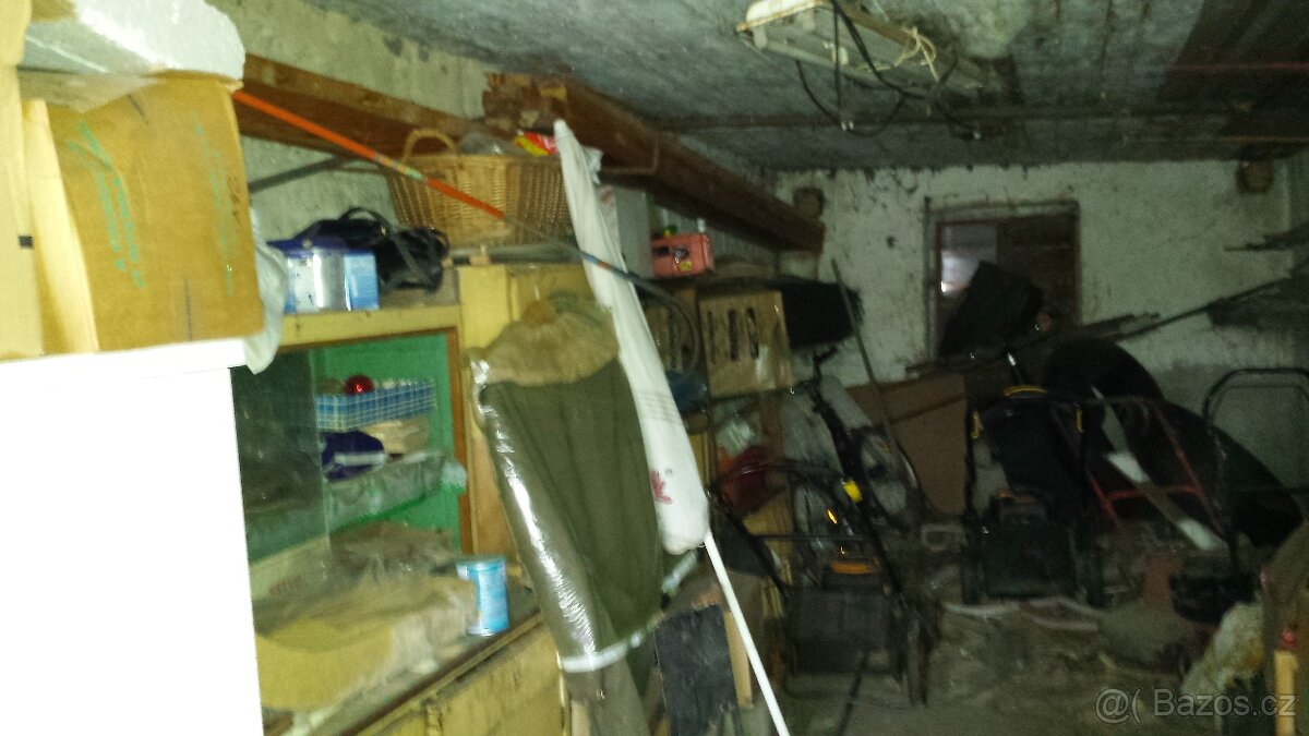 Garáž v Libočanech - 10