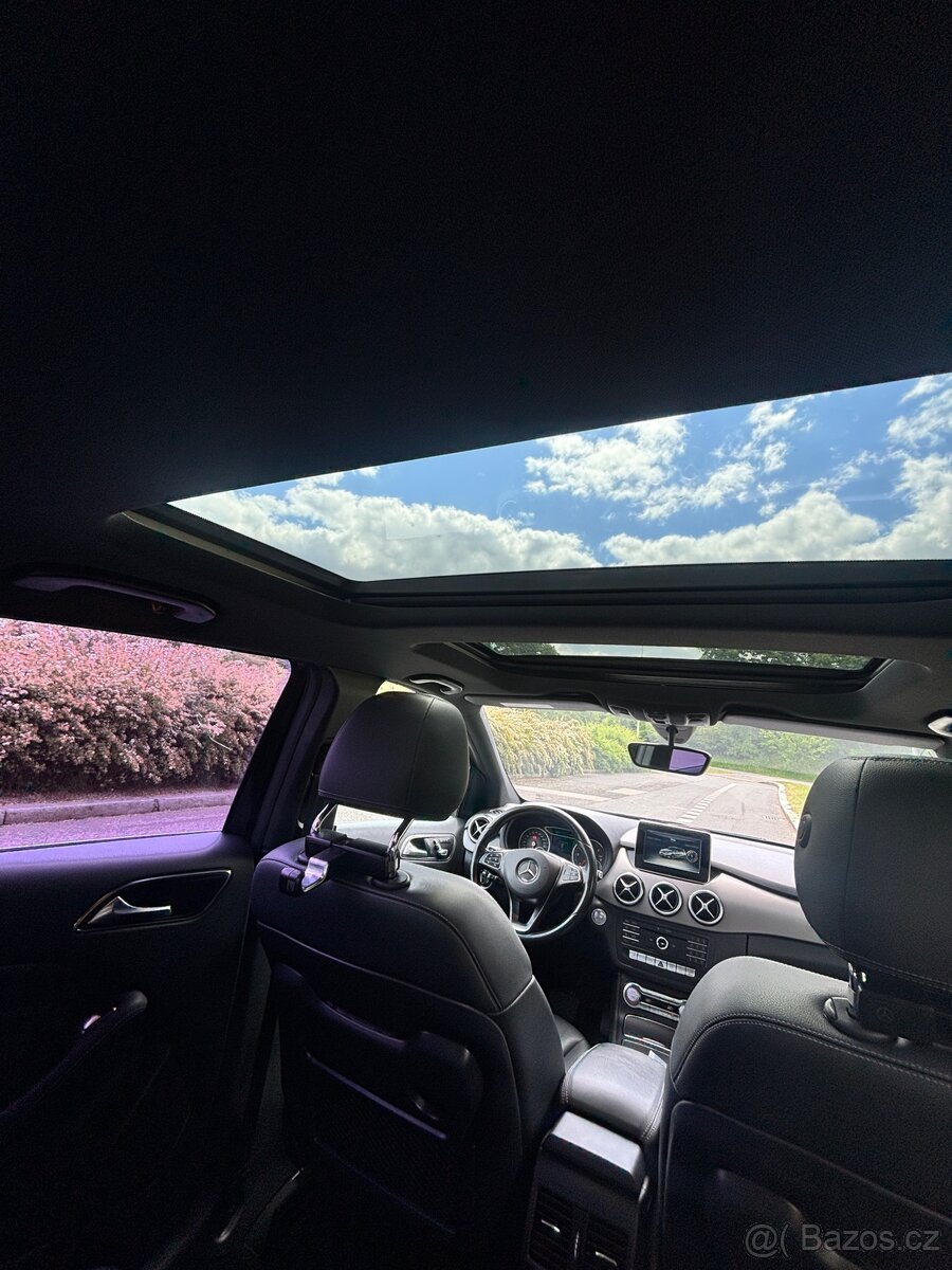 Mercedes B200 automat panorama - 10